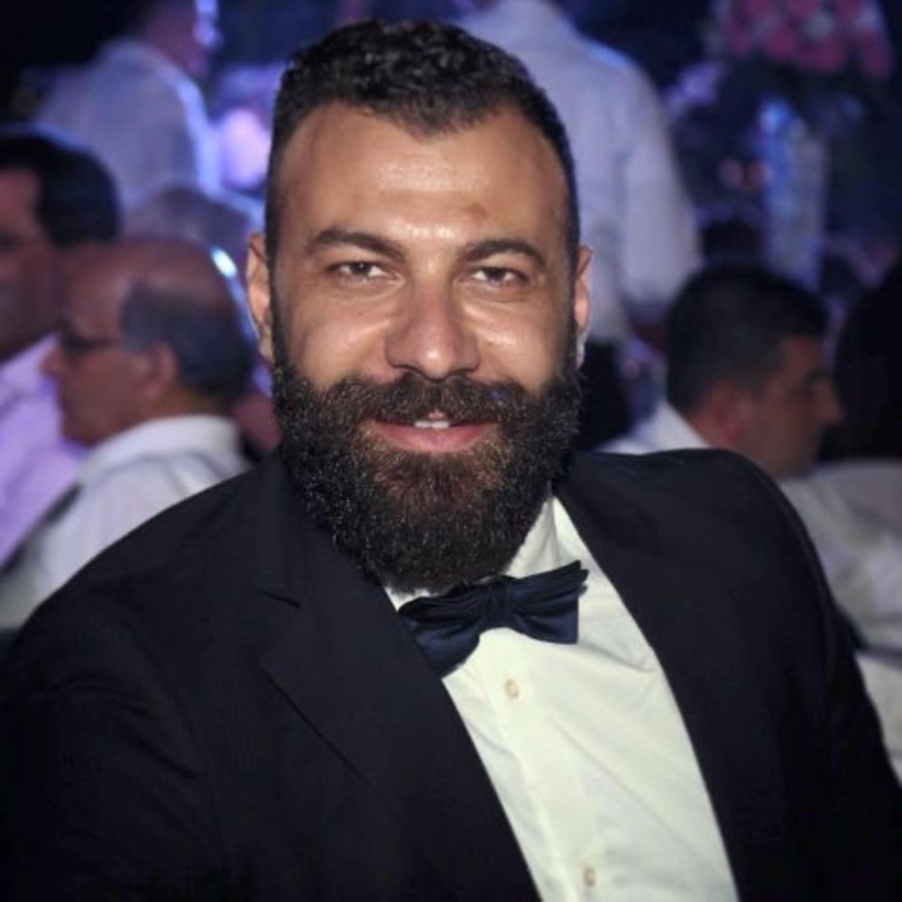 Meet your Posher, Hisham